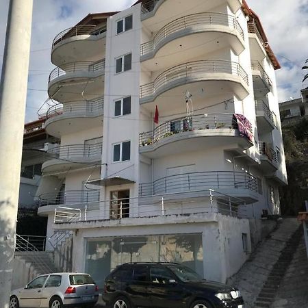 L.T. Noar'S Apartment Saranda Kültér fotó